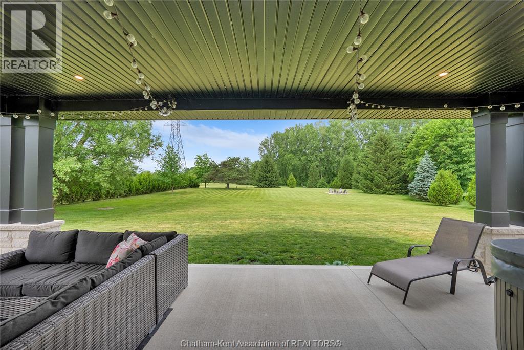 21267 Adams CRESCENT - 30