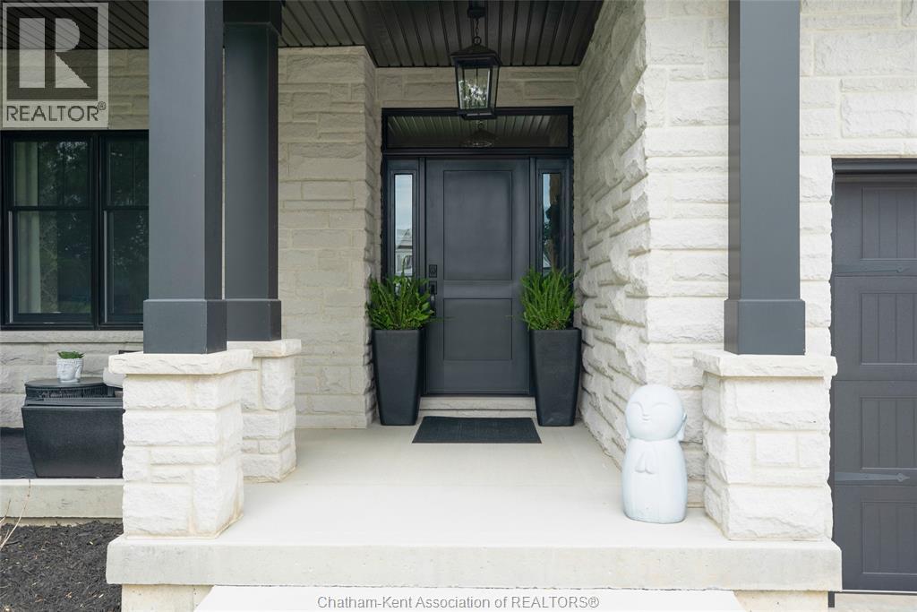 21267 Adams CRESCENT - 4