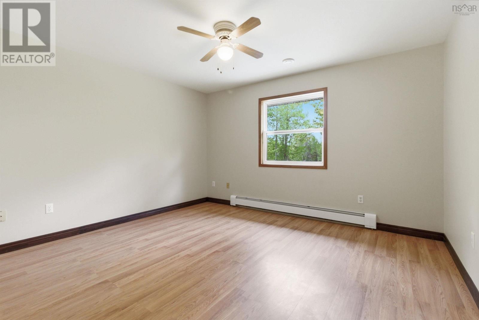 Property 21 of 40 of 979 Walker Road