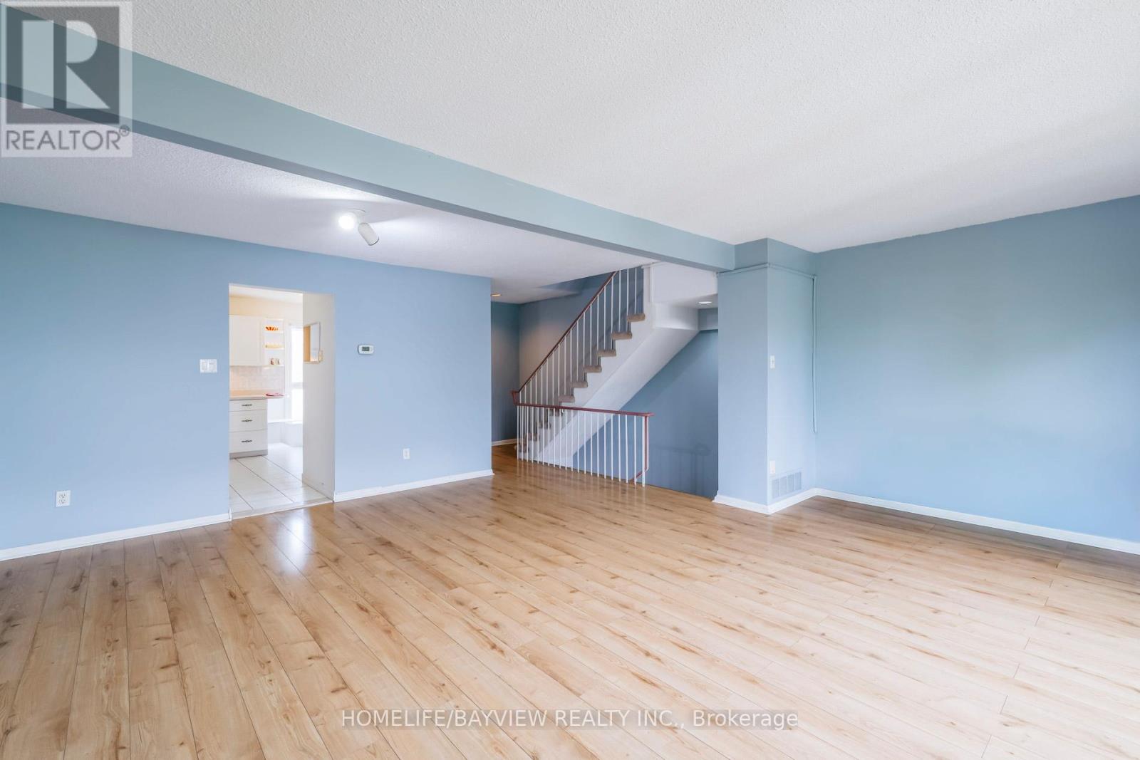 17 STONEHAM ROAD - 13