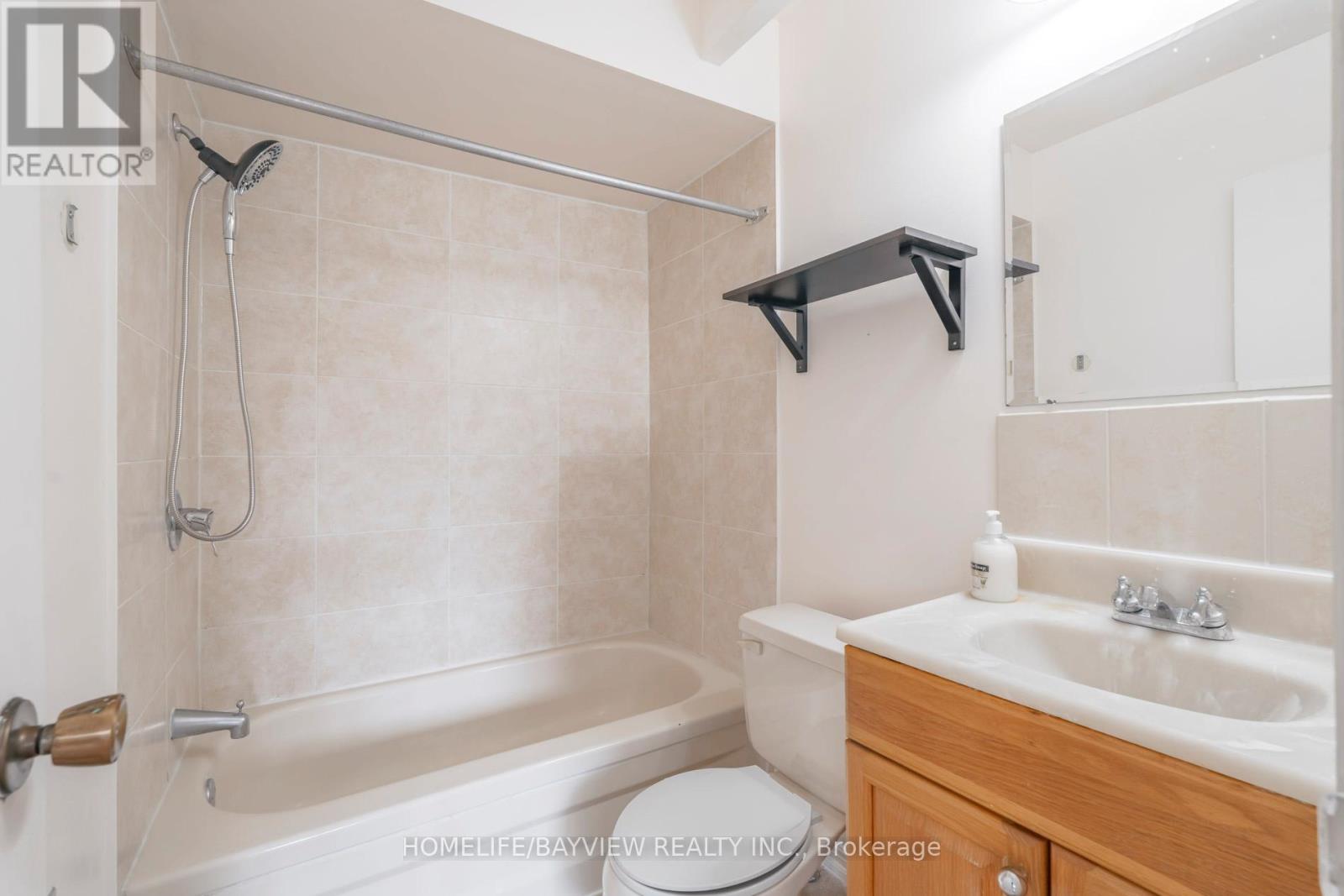 17 STONEHAM ROAD - 26