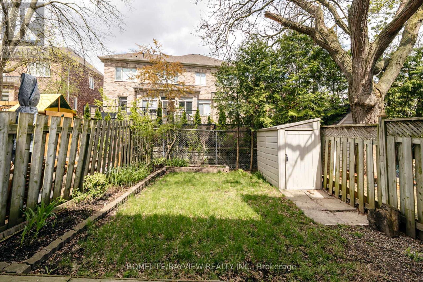 17 STONEHAM ROAD - 33