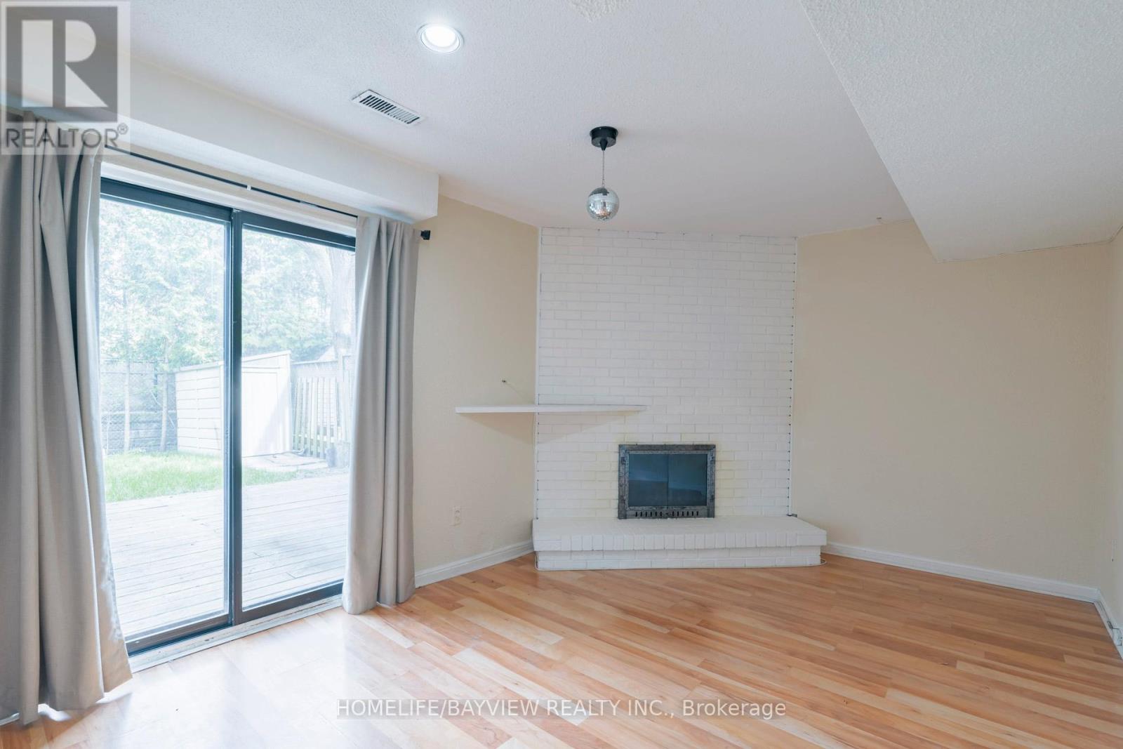 17 STONEHAM ROAD - 7