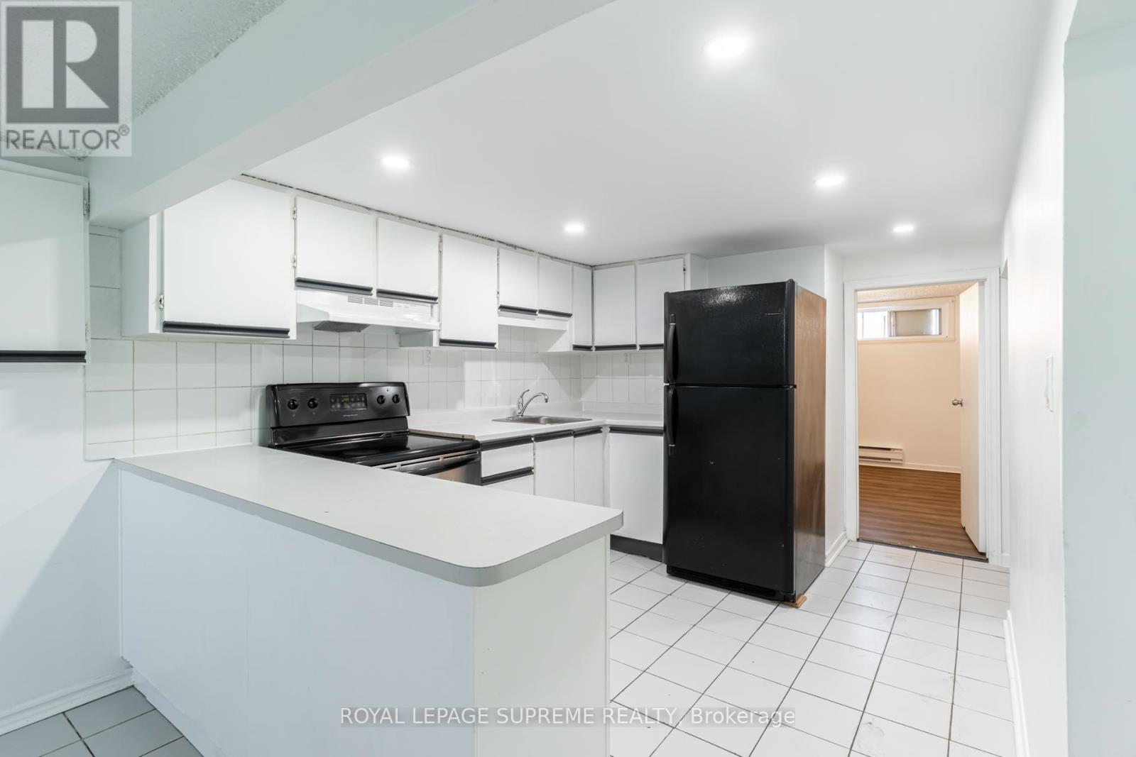 45 BEECHBOROUGH AVENUE - 35