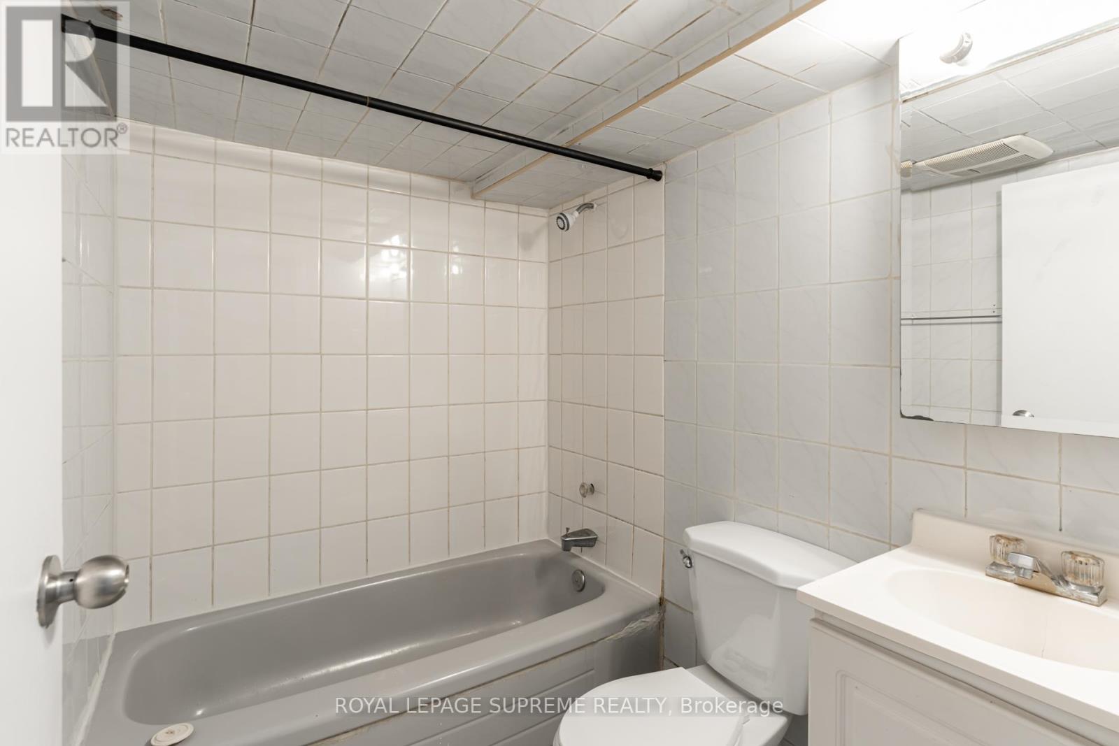 45 BEECHBOROUGH AVENUE - 39