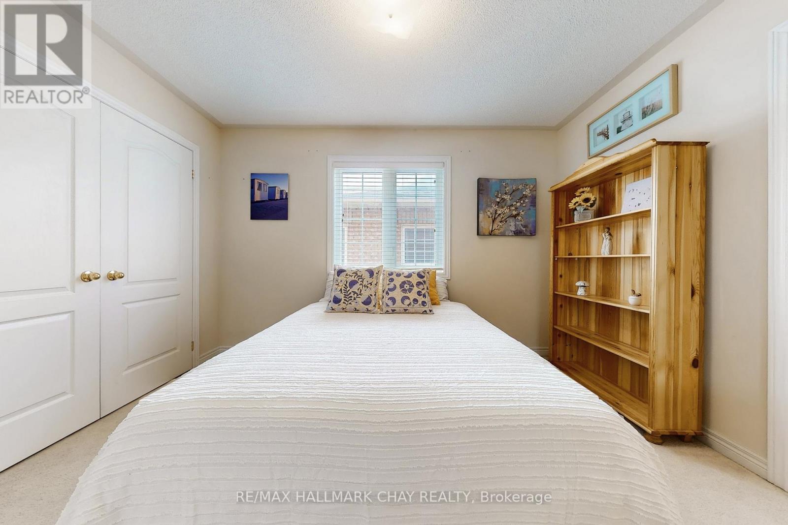 76 COBBLESTONE COURT - 24