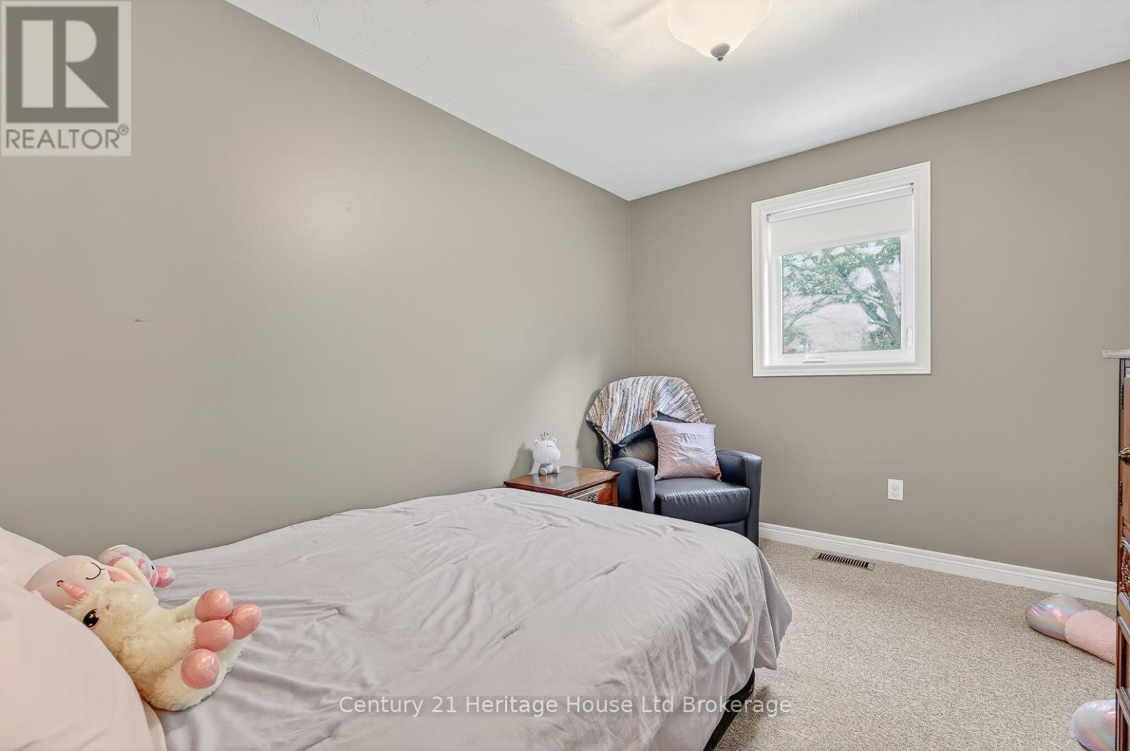 1567 FORESTRY FARM ROAD - 16