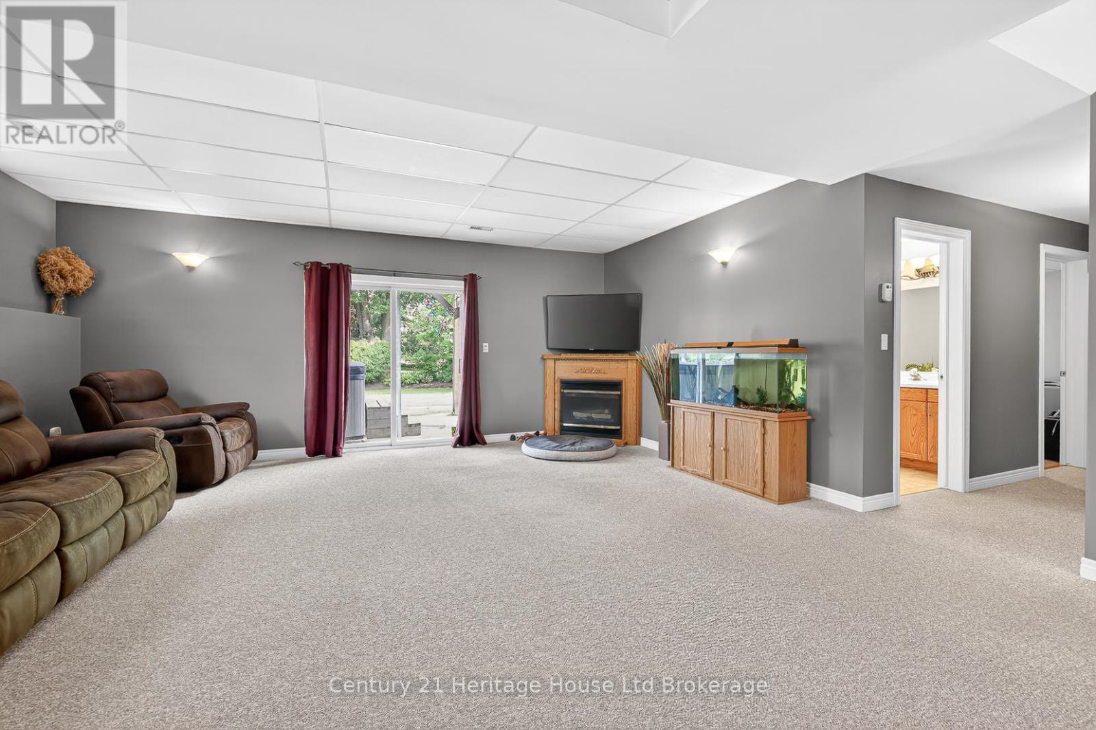 1567 FORESTRY FARM ROAD - 22