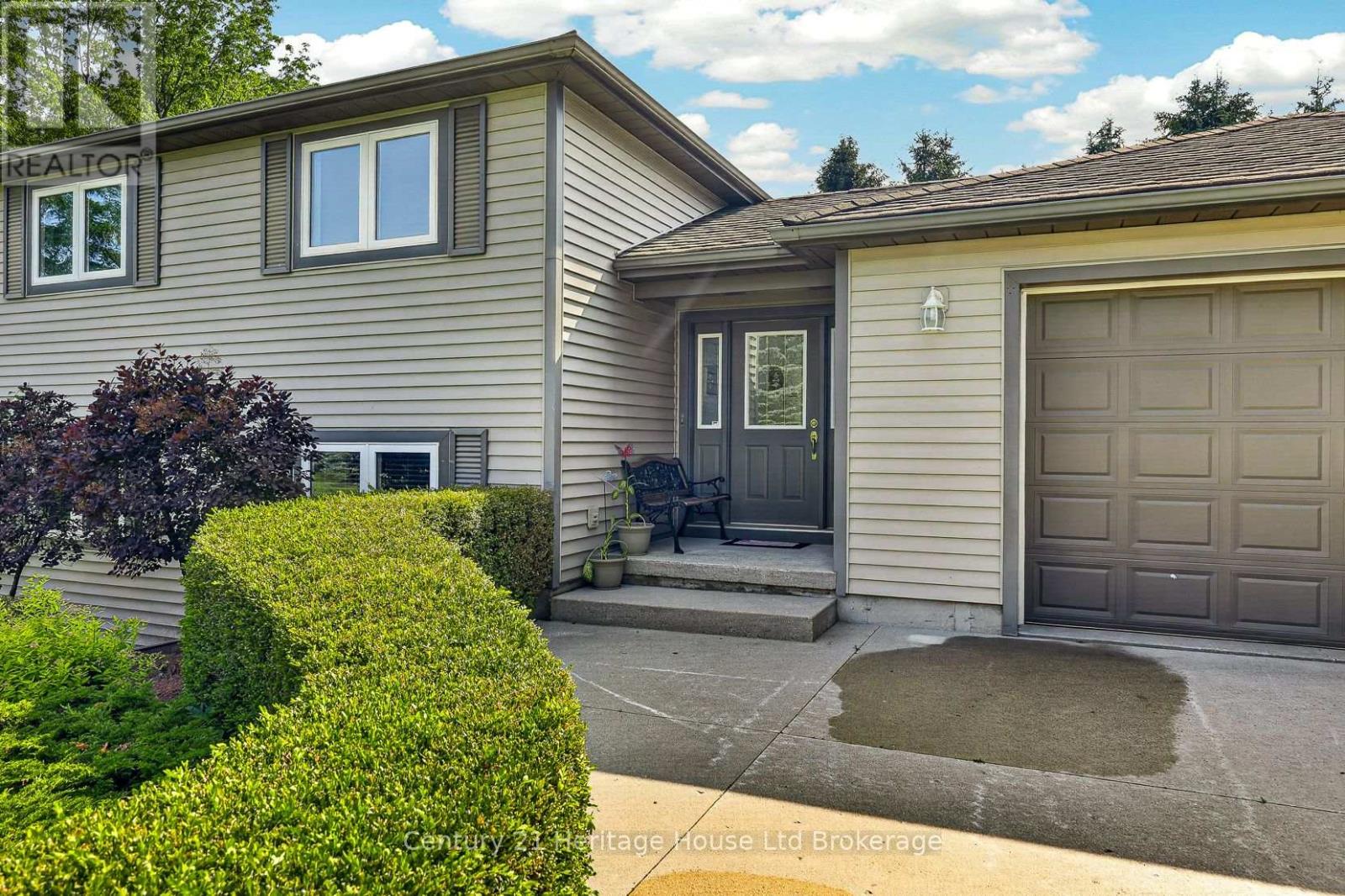 1567 FORESTRY FARM ROAD - 3