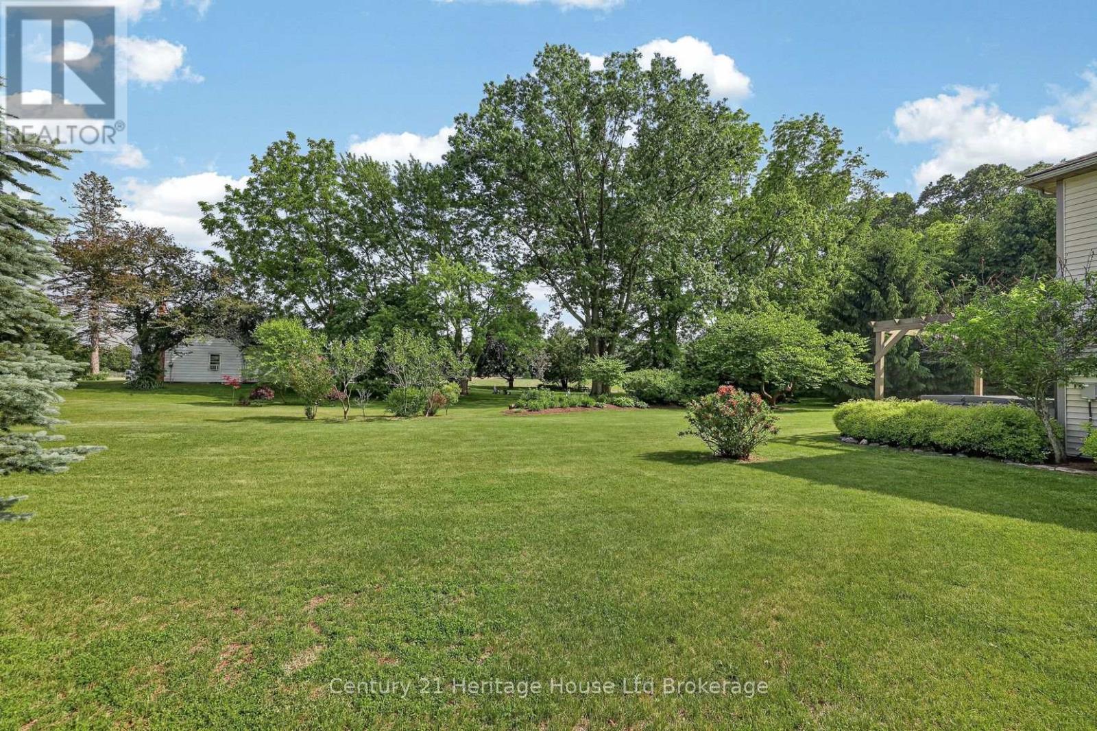 1567 FORESTRY FARM ROAD - 31