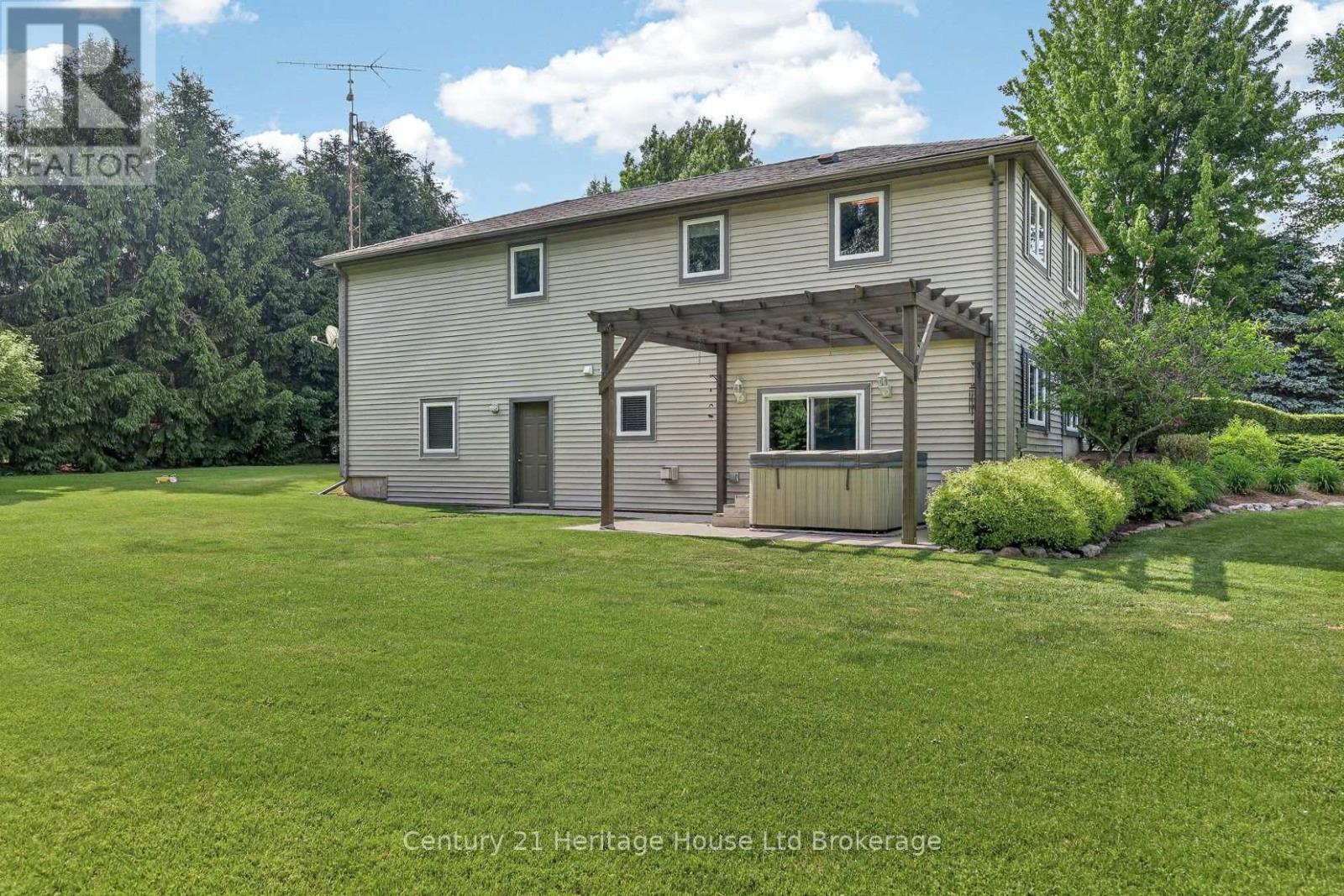 1567 FORESTRY FARM ROAD - 33
