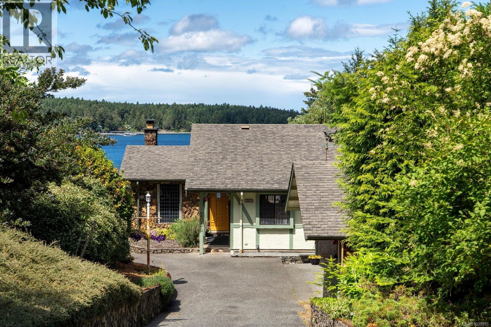2036 Neptune Rd - 1