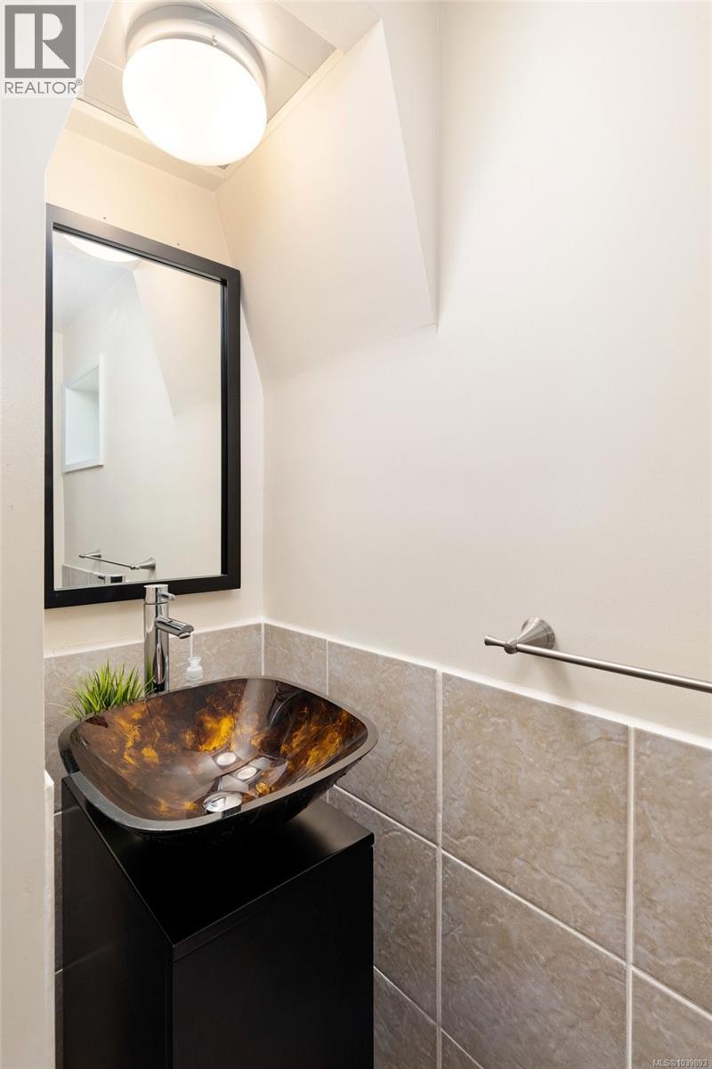 2036 Neptune Rd - 36