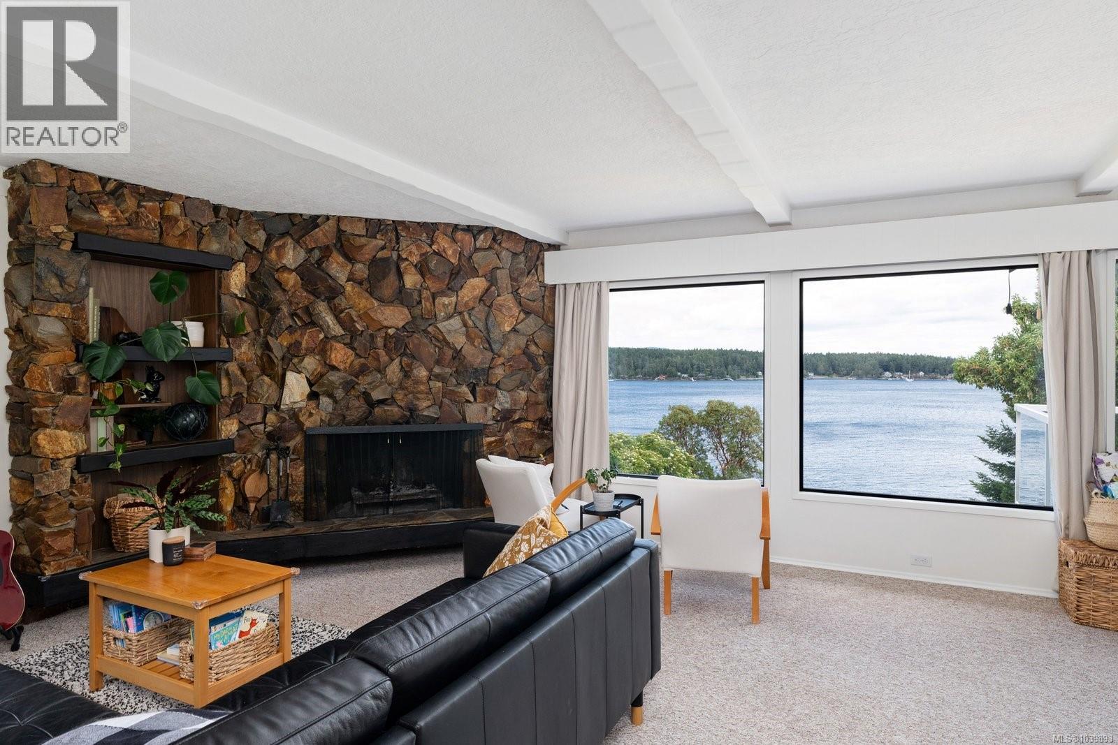 2036 Neptune Rd - 8