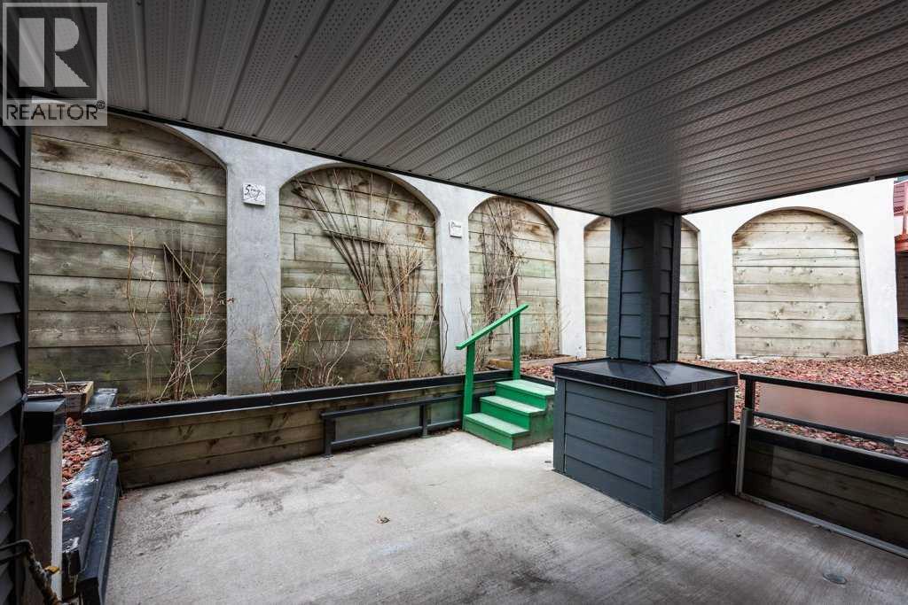 #119 10 Sierra Morena Mews SW - 24