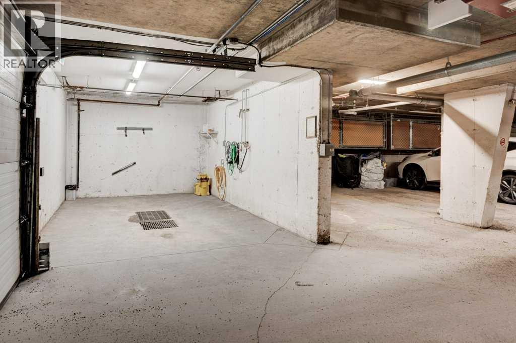 #119 10 Sierra Morena Mews SW - 33
