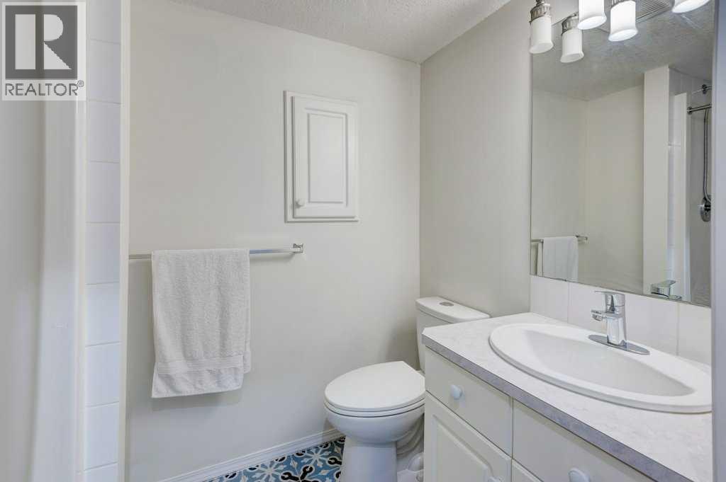 #119 10 Sierra Morena Mews SW - 19