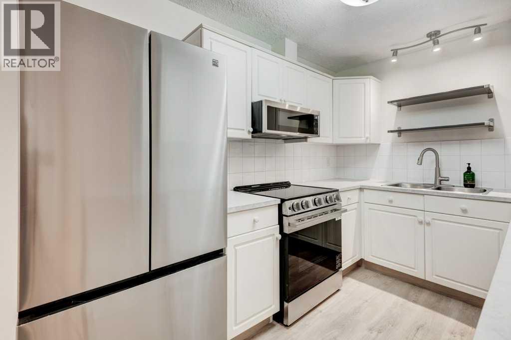 #119 10 Sierra Morena Mews SW - 10
