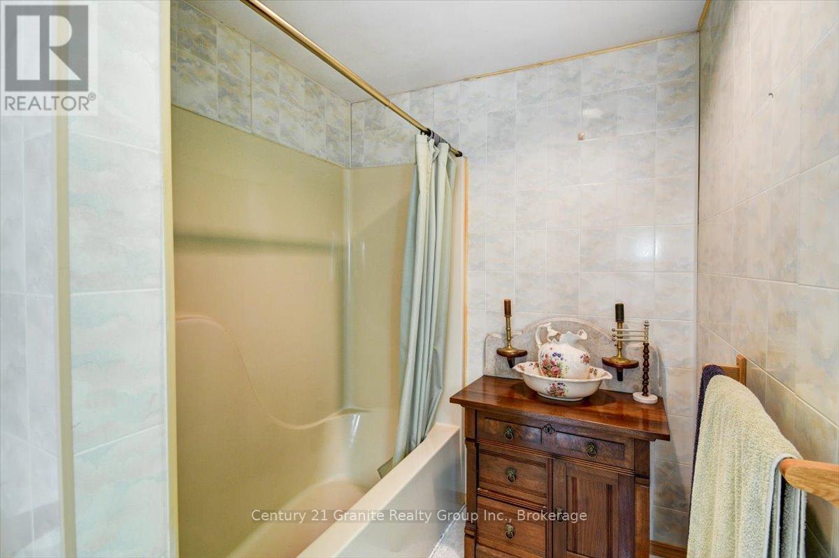 2077 MINK LAKE ROAD - 24