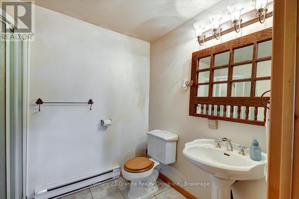 2077 MINK LAKE ROAD - 41