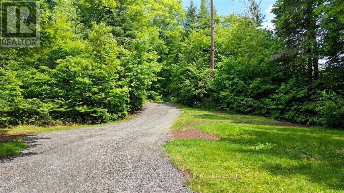2077 MINK LAKE ROAD - 44