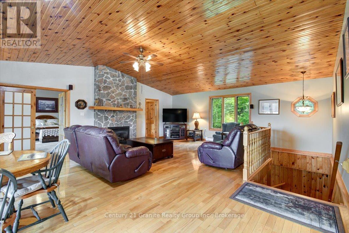 2077 MINK LAKE ROAD - 7
