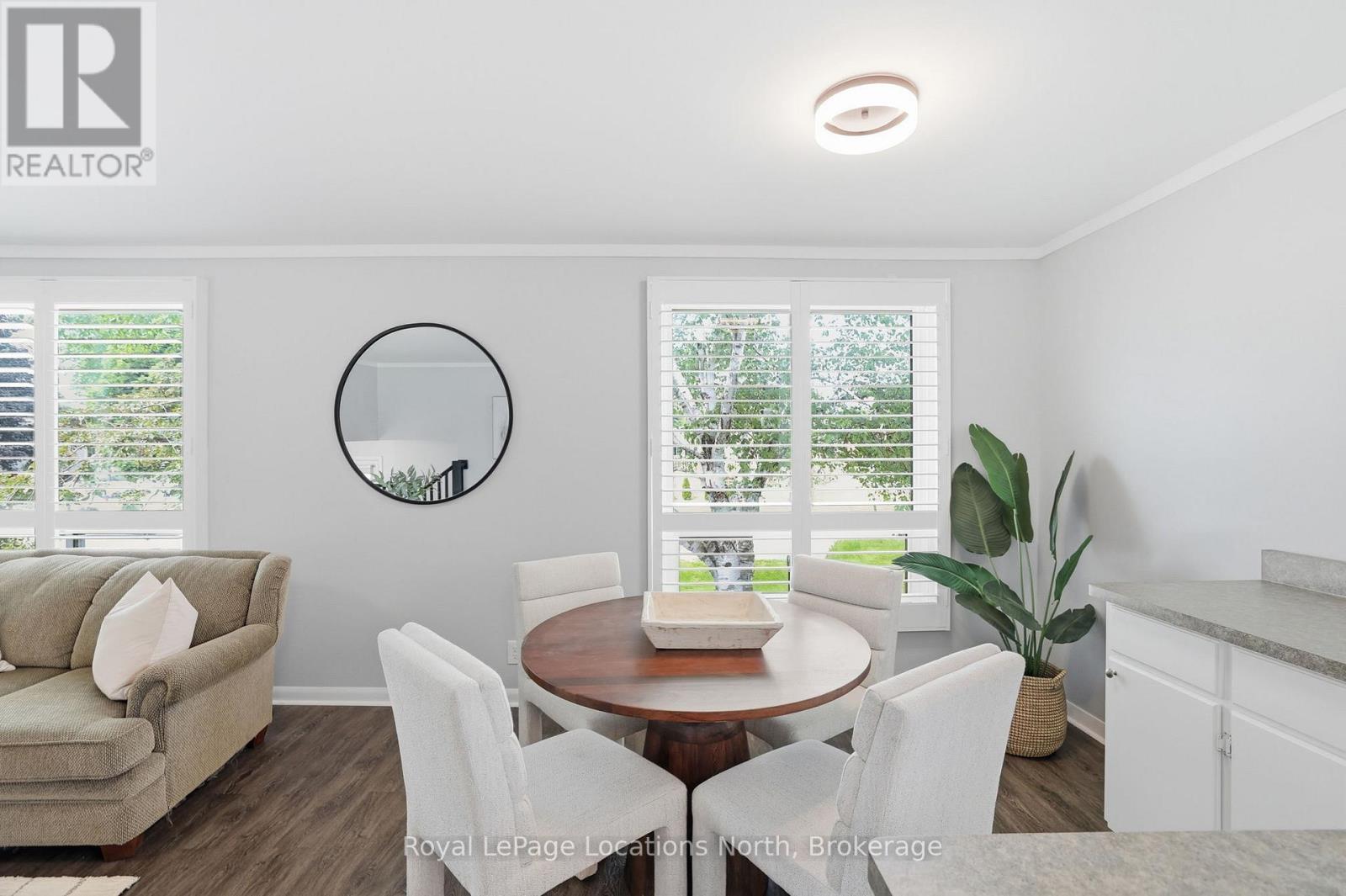 30 COURTICE CRESCENT - 8