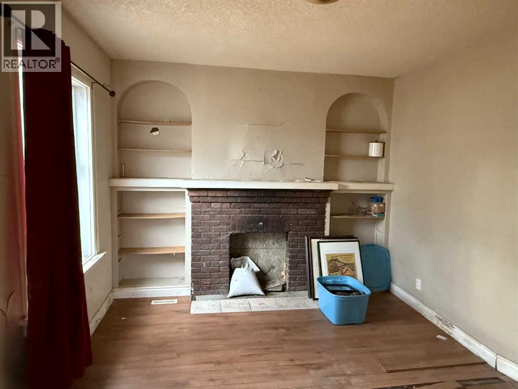 502 1 Street S — photo 10