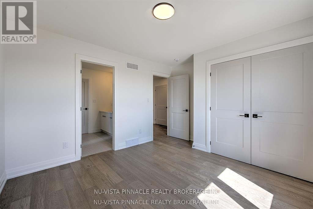 6517 HEATHWOODS AVENUE - 32
