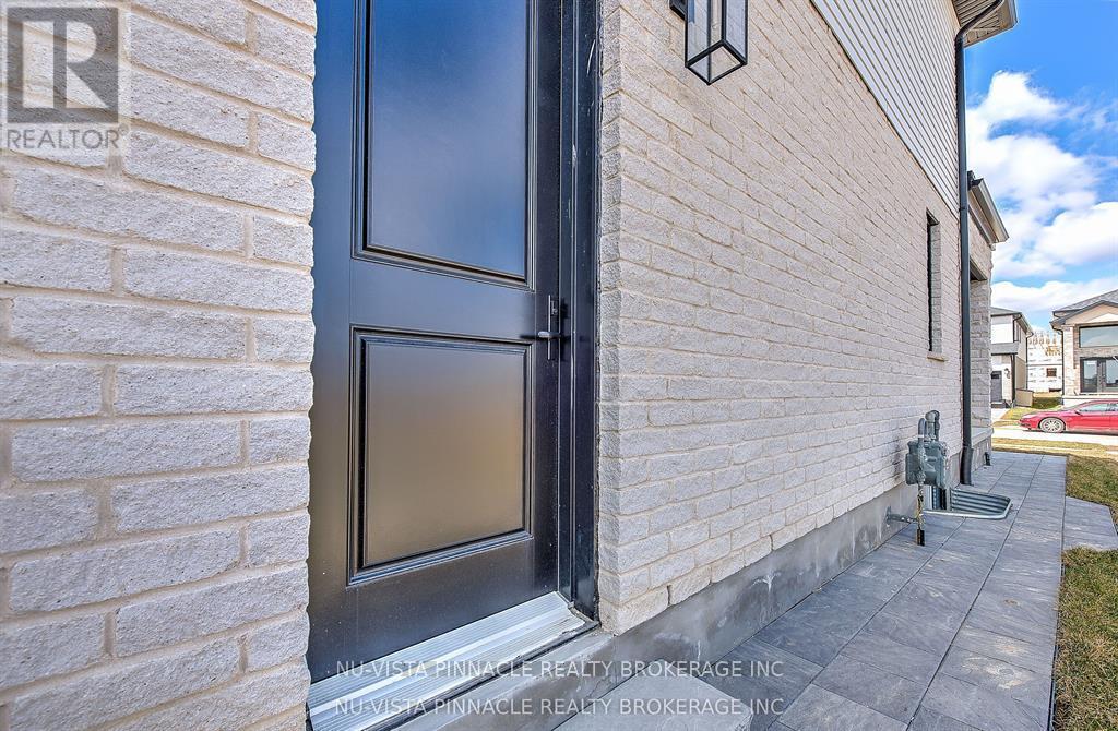 6517 HEATHWOODS AVENUE - 36