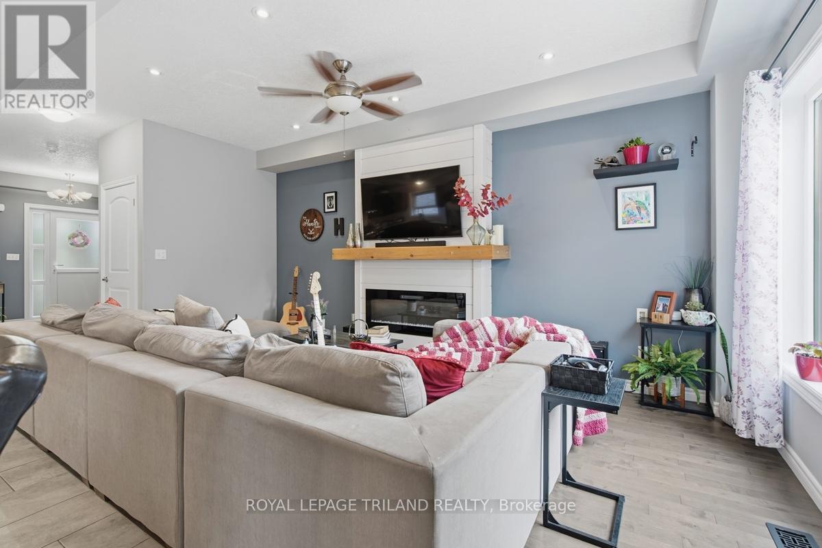 2545 ASIMA DRIVE - 10