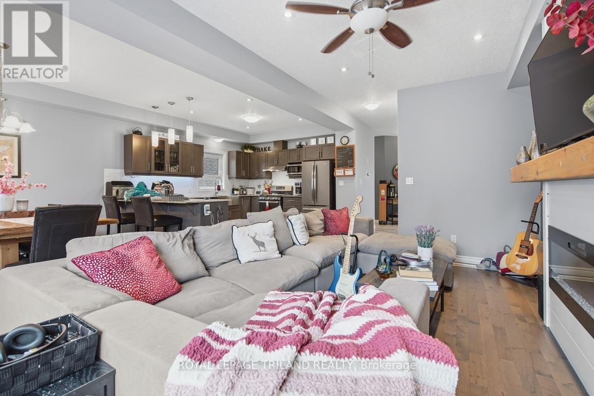 2545 ASIMA DRIVE - 11