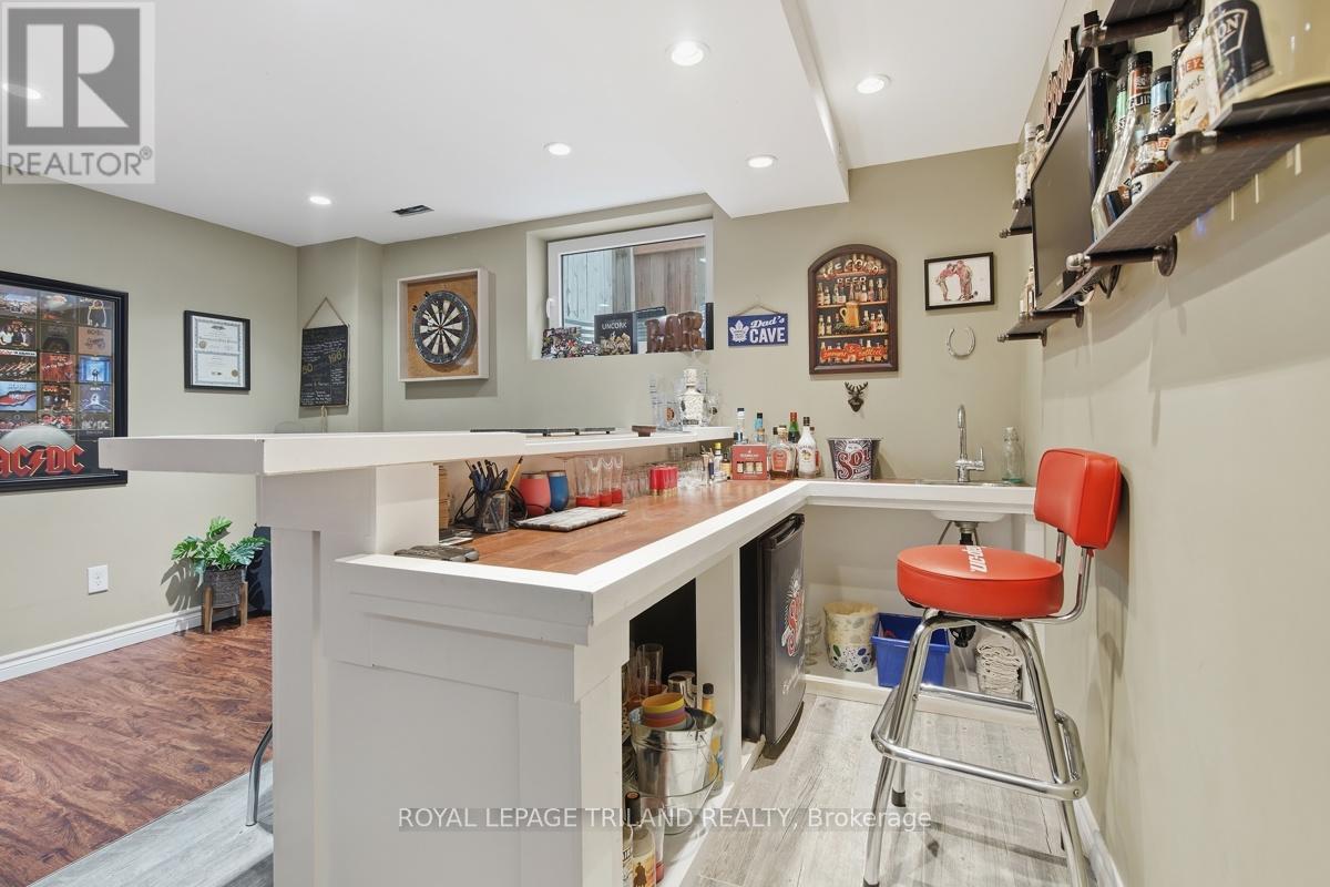 2545 ASIMA DRIVE - 35