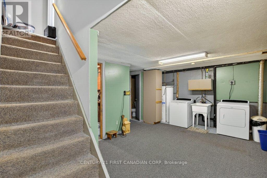 #114 1775 CULVER DRIVE - 22