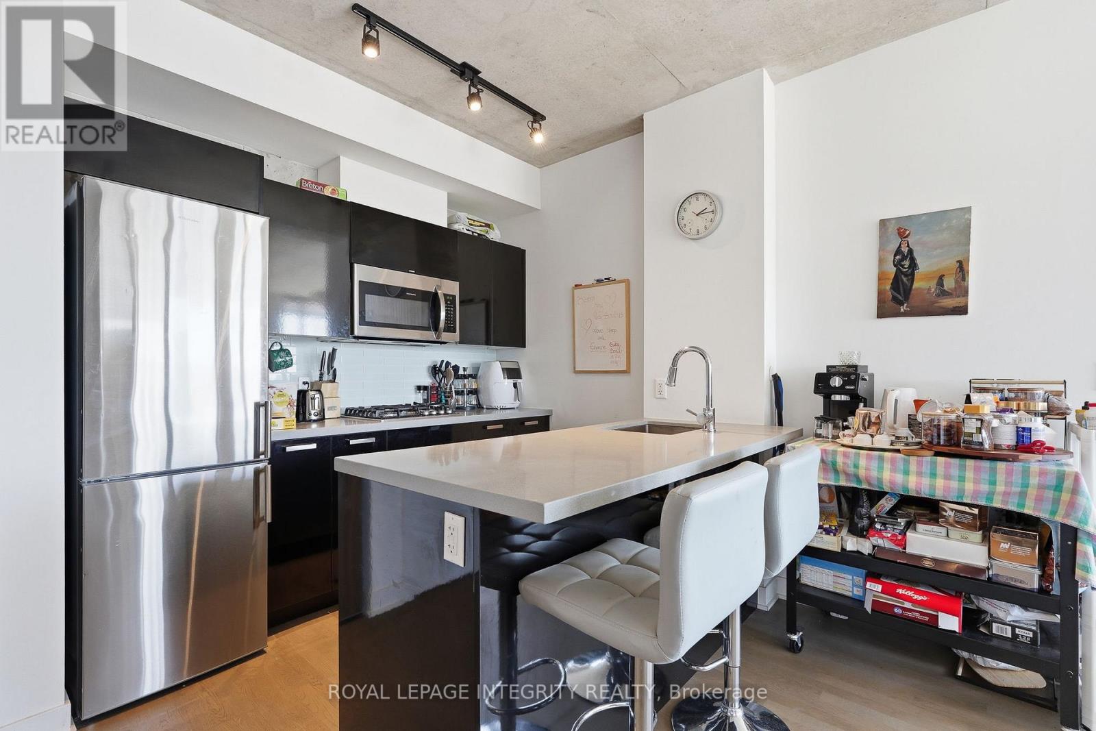 #1203 203 CATHERINE STREET - 10