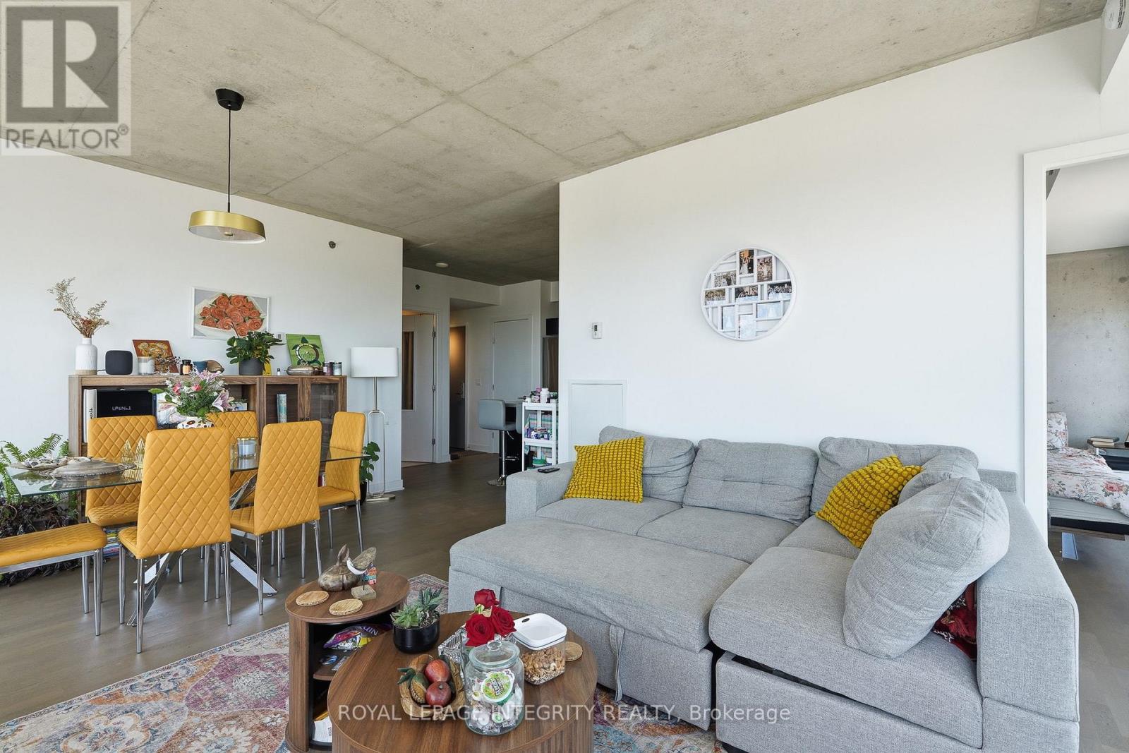 #1203 203 CATHERINE STREET - 14