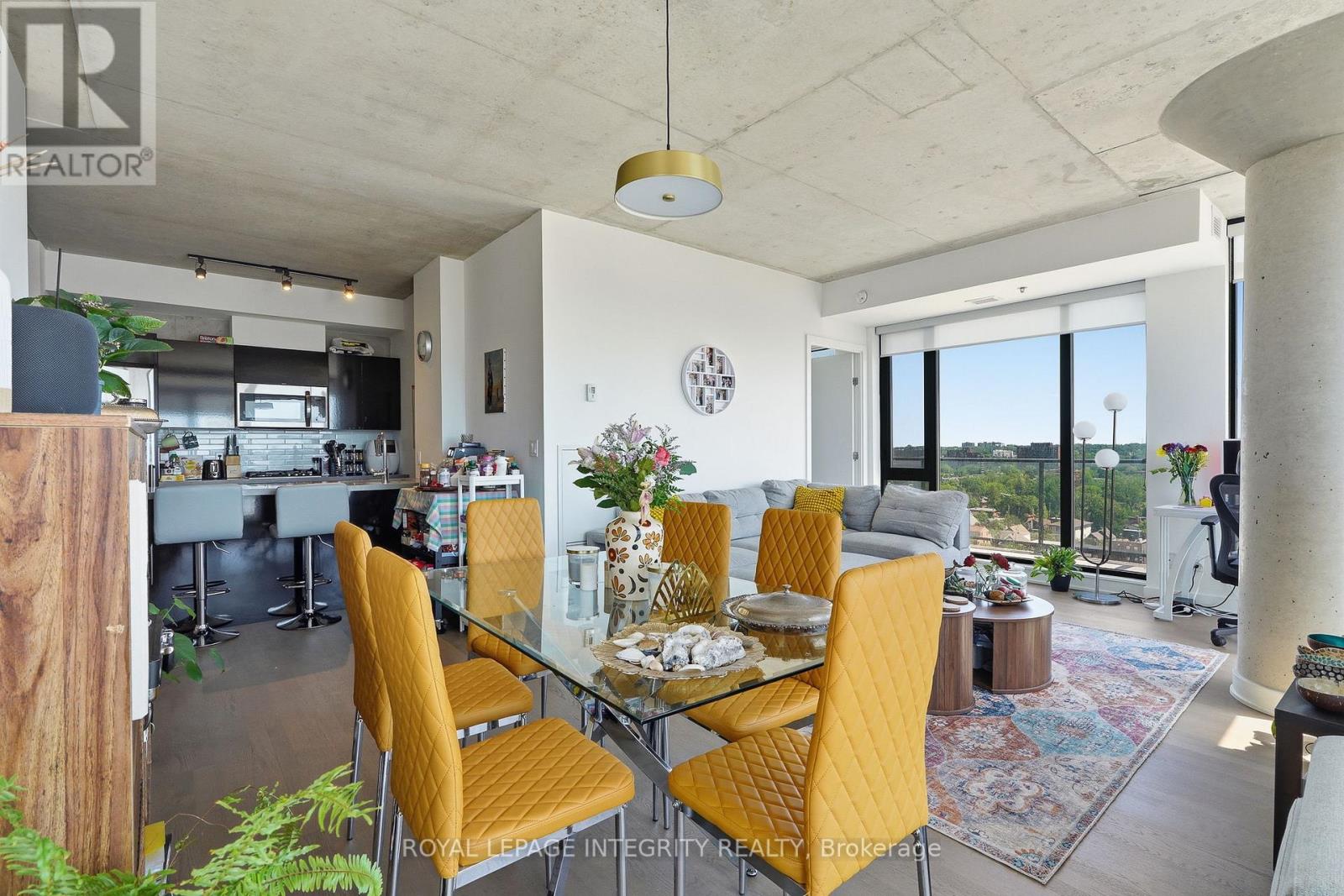 #1203 203 CATHERINE STREET - 18