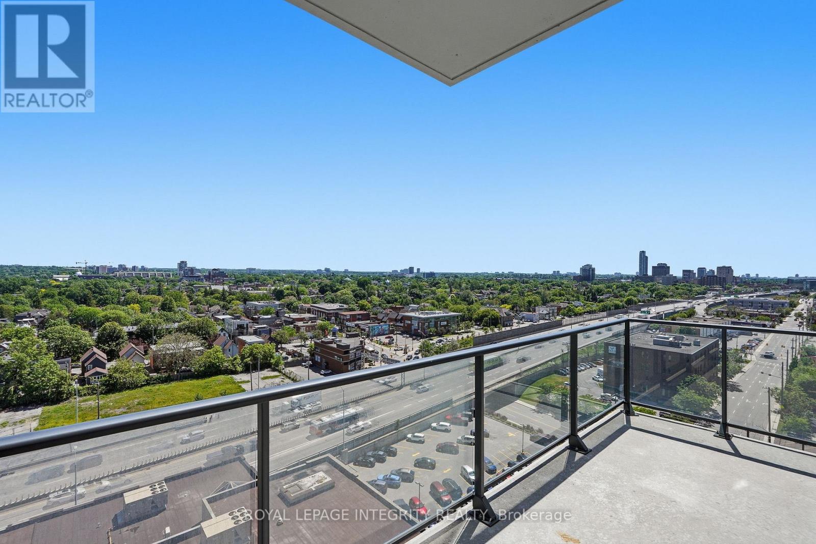 #1203 203 CATHERINE STREET - 21