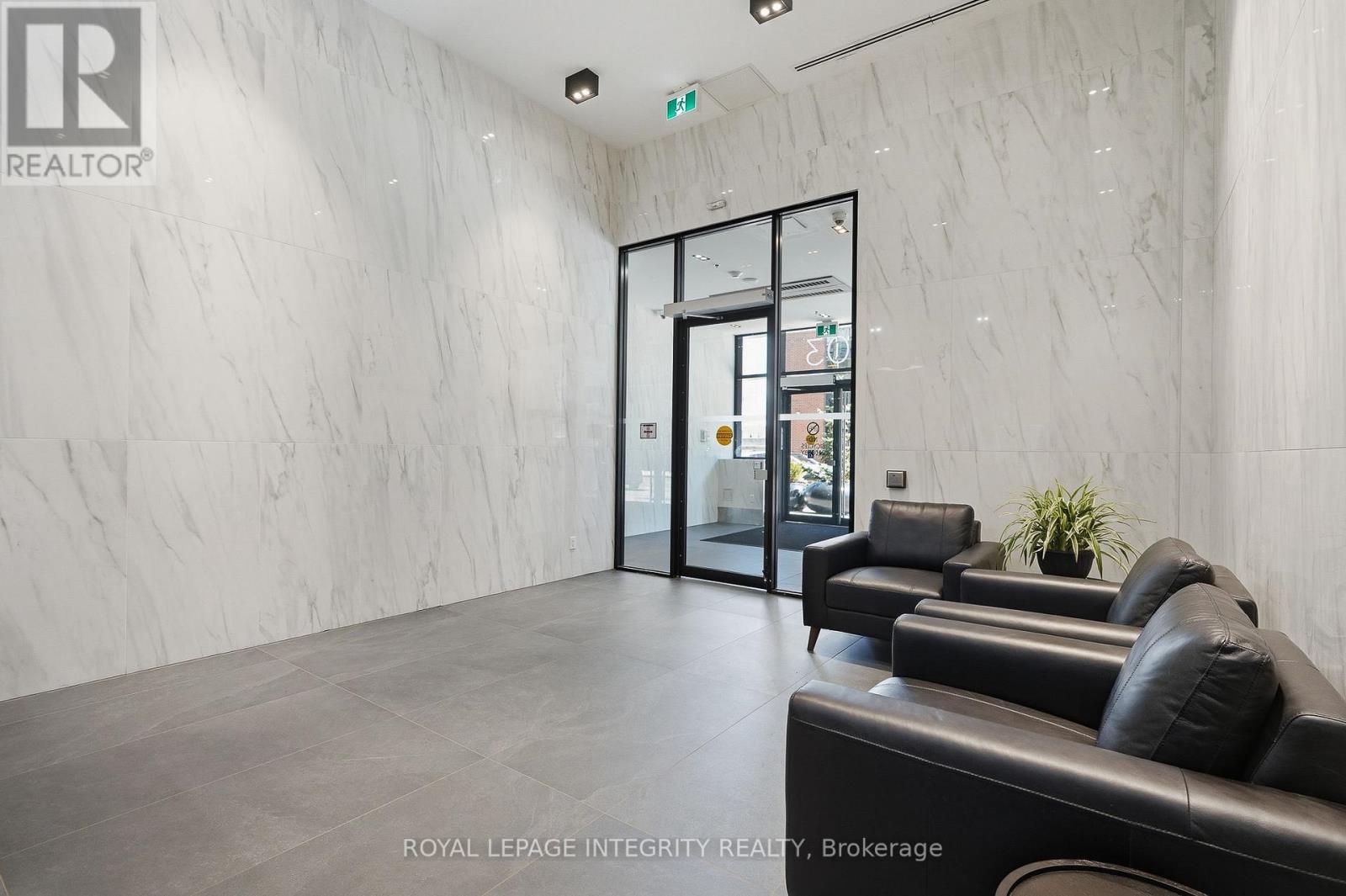 #1203 203 CATHERINE STREET - 3