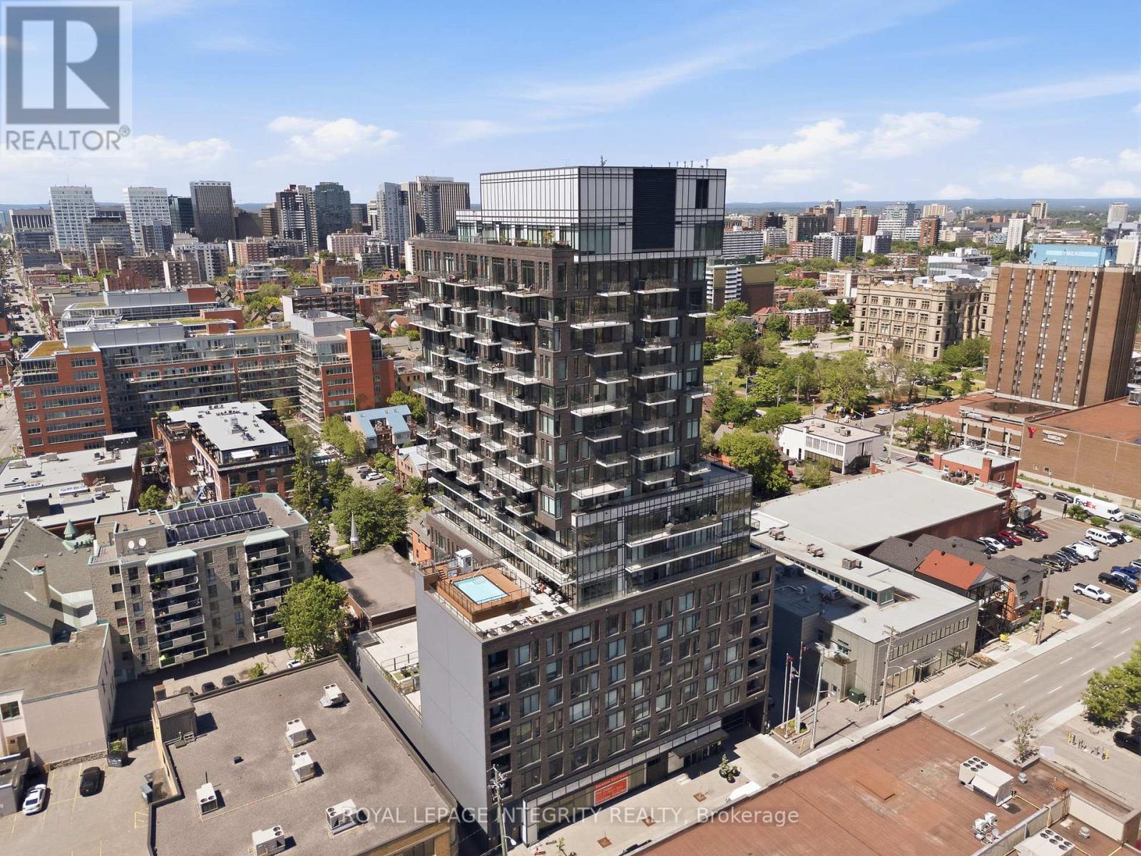 #1203 203 CATHERINE STREET - 32