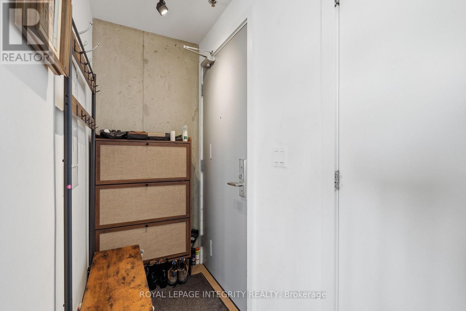 #1203 203 CATHERINE STREET - 7