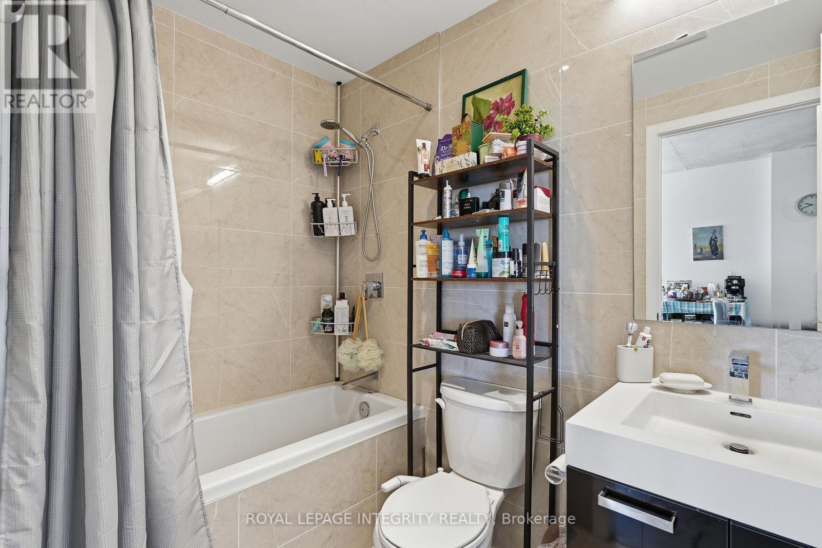 #1203 203 CATHERINE STREET - 8