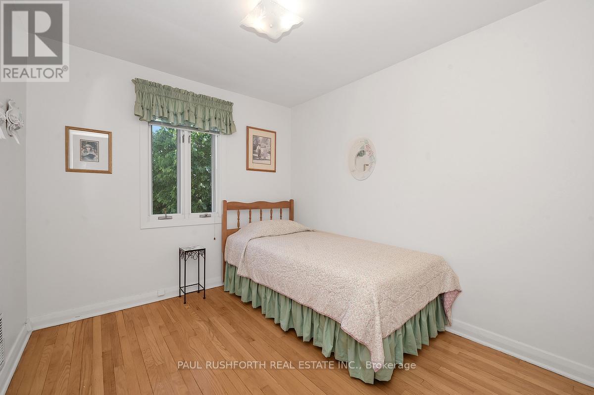 10 PRINCE ALBERT STREET — photo 17 of 28