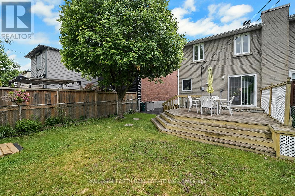 10 PRINCE ALBERT STREET — photo 25 of 28