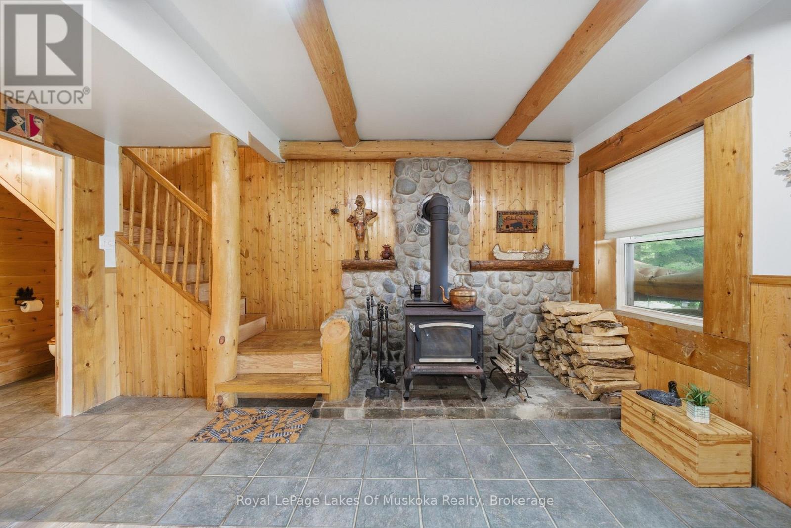 11 CAROL STREET W - 34