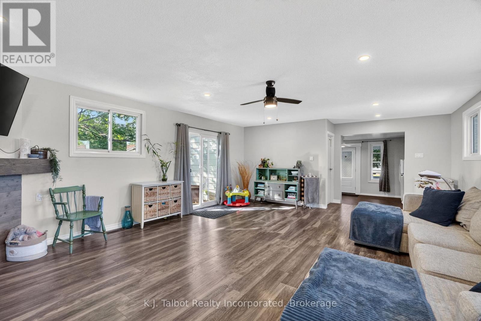 345 CAMBRIDGE STREET - 20