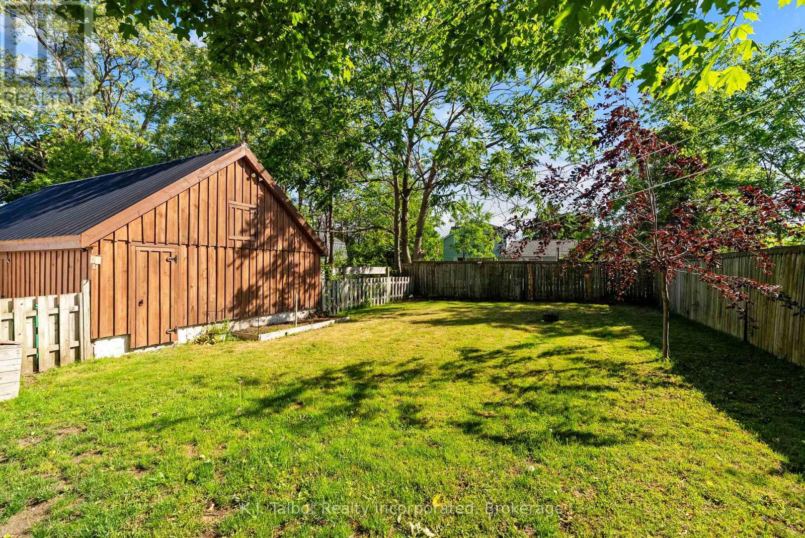 345 CAMBRIDGE STREET - 33