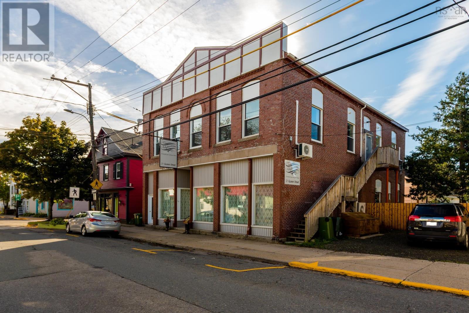 21 Queen Street - 1