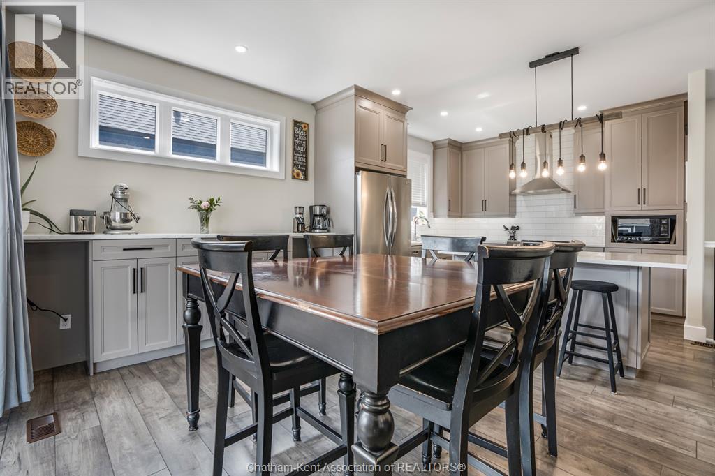 308 Davies STREET East - 6