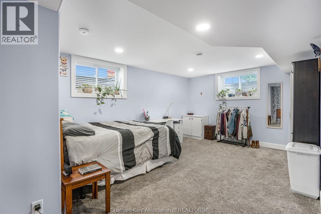 308 Davies STREET East - 24